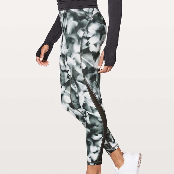 Lululemon Train Times 7/8 Pants Blush Blossom Alpine White Black 4 - Picture 1 of 6